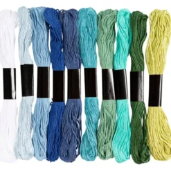 Brodergarn - Blå & grønn, 10 x 8 meter