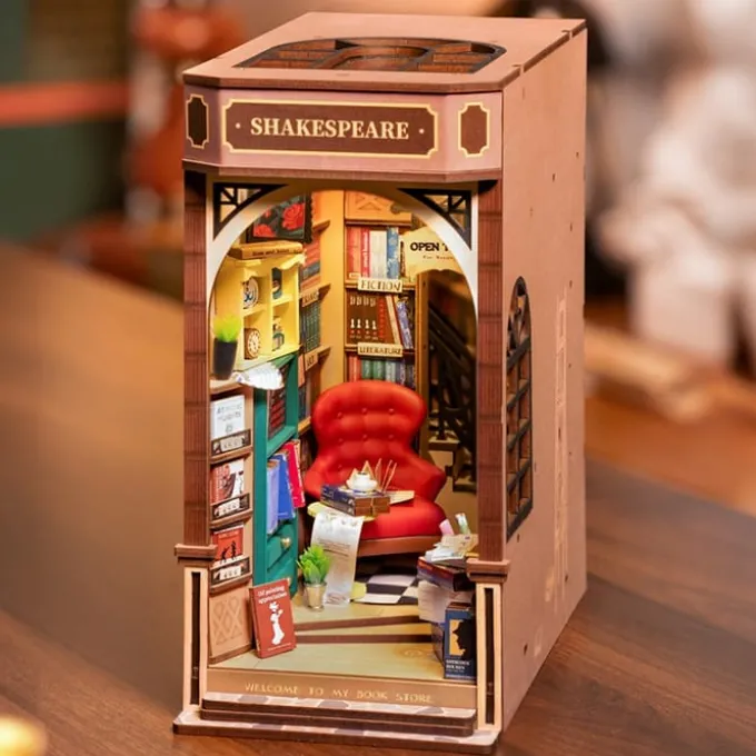 Hyllemagi - Bookstore