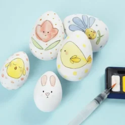Påskeegg av plast, 12 stk. - H: 6 cm.