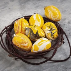 Påskeegg i terrakotta til oppheng, 12 stk