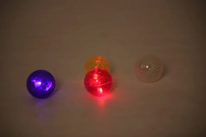 Sanseballer m. LED lys, 4 stk